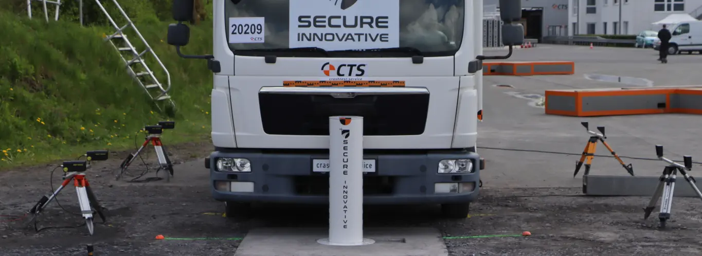 K8 Crash Rated Automatic Bollards M40 Manufacturer & Supplier - Secure Innovative